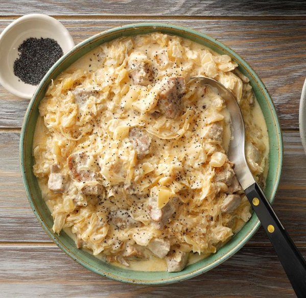 Here’s a full, traditional recipe for you! 🇭🇺✨Hungarian Treasure: Székely Gulyás (Pork and Sauerkraut Stew) Capture d’écran 2025-04-28 204530